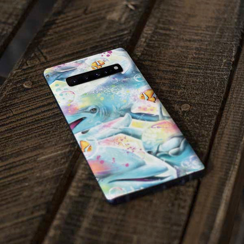 Pastel Dolphins by Sheena Pike Galaxy S10 Skin