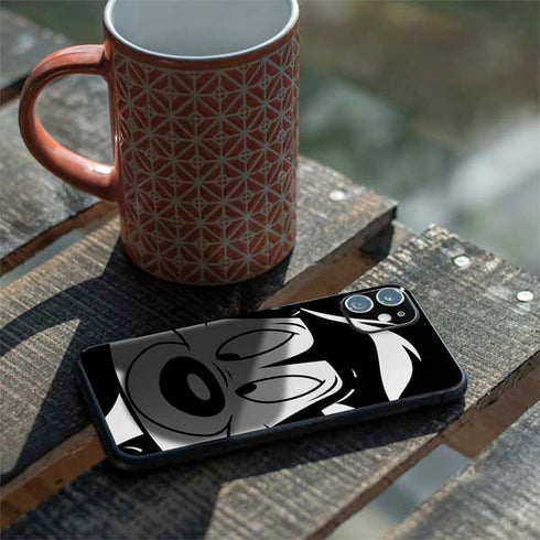 Looney Tunes Pepe Le Pew iPhone 11 Skin