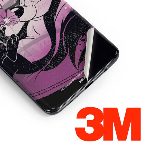 Looney Tunes Pepe Le Pew Purple Romance Galaxy S10 Plus Skin