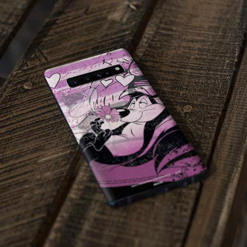 Looney Tunes Pepe Le Pew Purple Romance Galaxy S10 Plus Skin