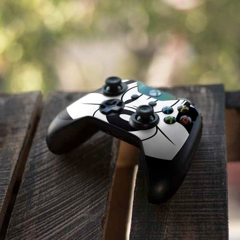 Looney Tunes Pepe Le Pew Xbox One Controller Skin