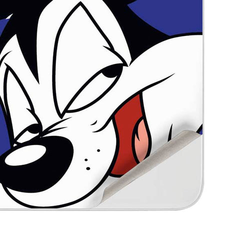 Looney Tunes Pepe Le Pew Zoomed In Surface Duo Skin