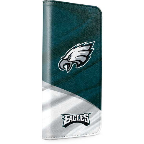 NFL Philadelphia Eagles iPhone 15 Folio Case