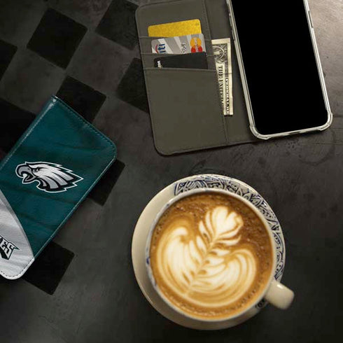 NFL Philadelphia Eagles iPhone 15 Pro Folio Case