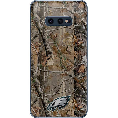 NFL Philadelphia Eagles Realtree AP Camo Galaxy S10e Skin