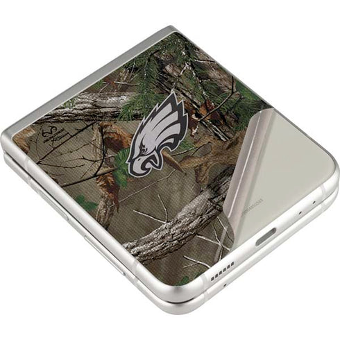 NFL Philadelphia Eagles Realtree Xtra Green Camo Galaxy Z Flip3 5G Skin