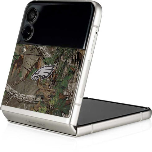 NFL Philadelphia Eagles Realtree Xtra Green Camo Galaxy Z Flip3 5G Skin
