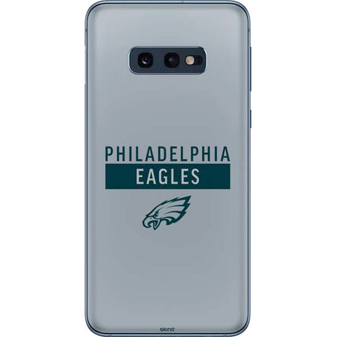 NFL Philadelphia Eagles Silver Performance Series Galaxy S10e Skin