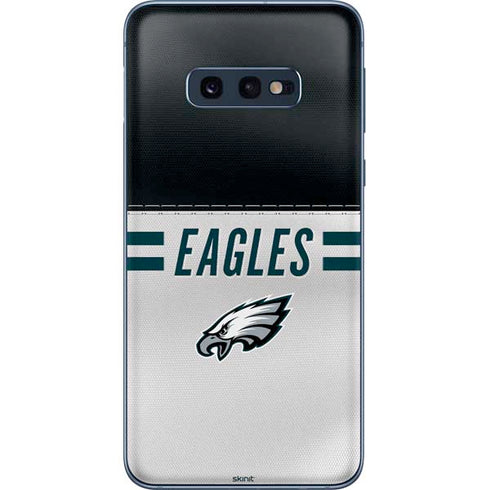 NFL Philadelphia Eagles White Striped Galaxy S10e Skin