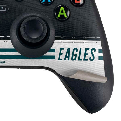 NFL Philadelphia Eagles White Striped Xbox Series X Bundle Skin