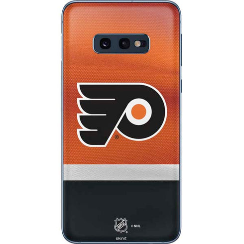 NHL Philadelphia Flyers Alternate Jersey Galaxy S10e Skin