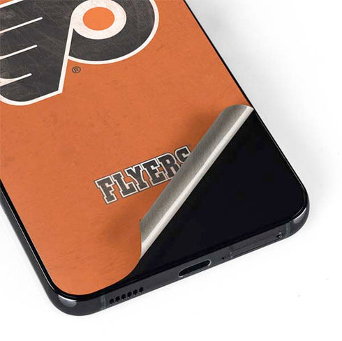 NHL Philadelphia Flyers Distressed Galaxy S22 Plus Skin