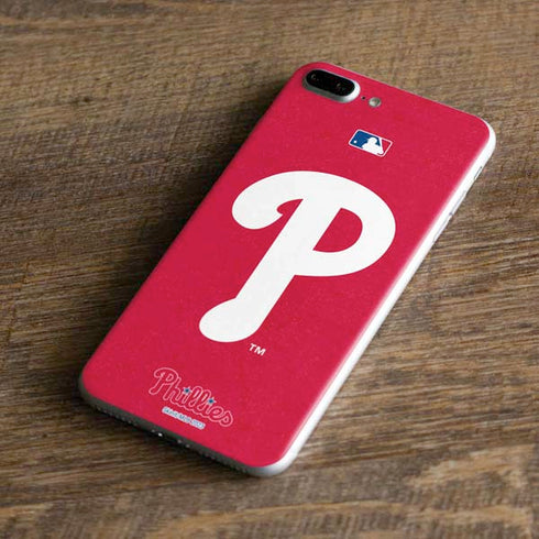 MLB Philadelphia Phillies - Solid Distressed iPhone 7 Plus Skin