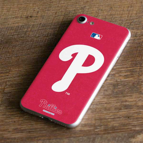 MLB Philadelphia Phillies - Solid Distressed iPhone 8 Skin