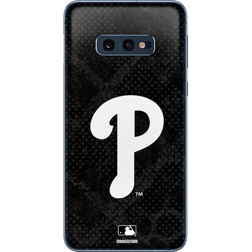 MLB Philadelphia Phillies Dark Wash Galaxy S10e Skin