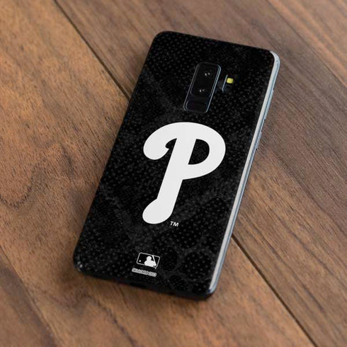 MLB Philadelphia Phillies Dark Wash Galaxy S9 Plus Skin