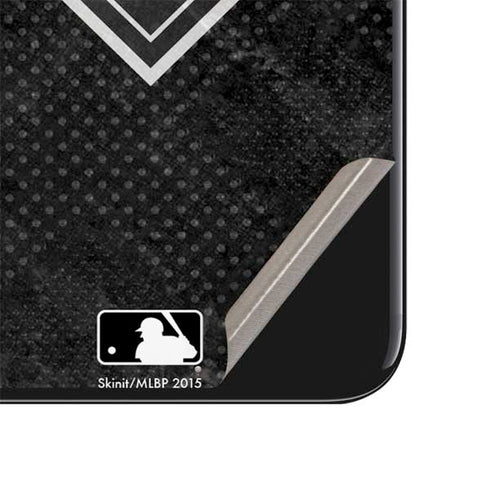 MLB Philadelphia Phillies Dark Wash iPhone SE (2nd & 3rd Gen) Skin
