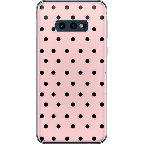 Pink and Black Polka Dots Galaxy S10e Skin