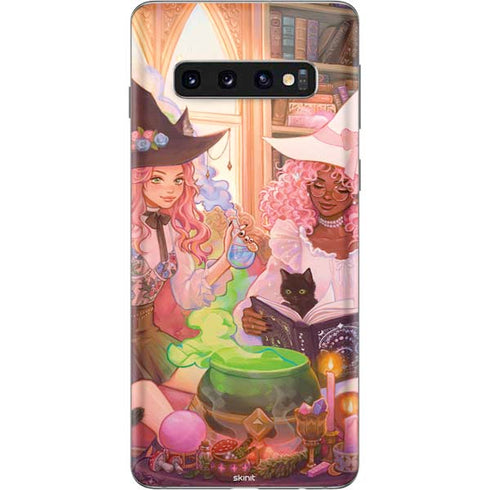 Pink Anime Witch Girls in Library with Cats by Ivy Dolamore Galaxy S10 Skin