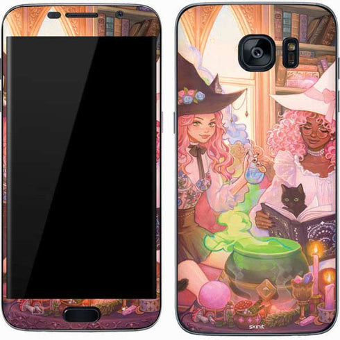 Pink Anime Witch Girls in Library with Cats by Ivy Dolamore Galaxy S7 Skin