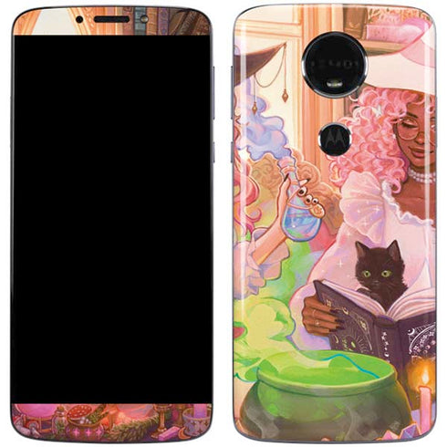 Pink Anime Witch Girls in Library with Cats by Ivy Dolamore Moto E5 Plus Skin
