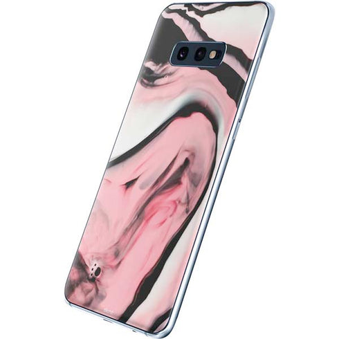 Pink Marble Ink Galaxy S10e Skin