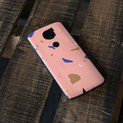 Pink Terrazzo Moto E5 Plus Skin