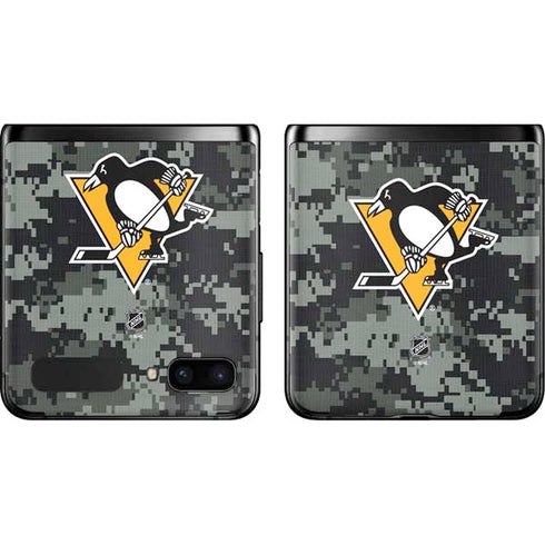 NHL Pittsburgh Penguins Camo Galaxy Z Flip Skin