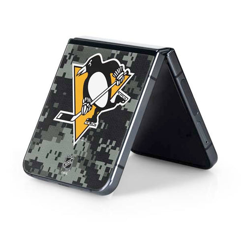 NHL Pittsburgh Penguins Camo Galaxy Z Flip5 5G Skin