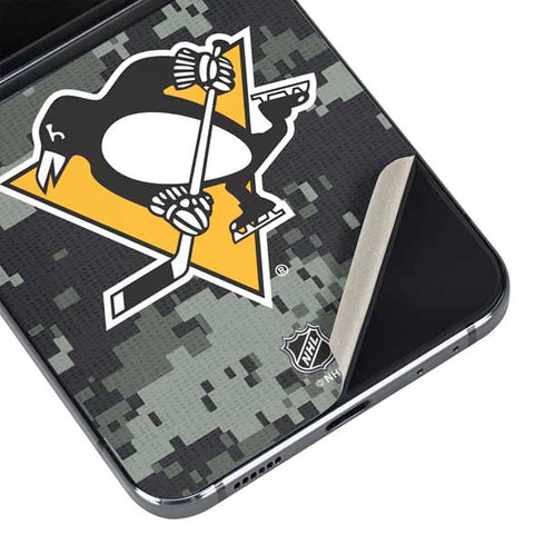NHL Pittsburgh Penguins Camo Galaxy Z Flip5 5G Skin