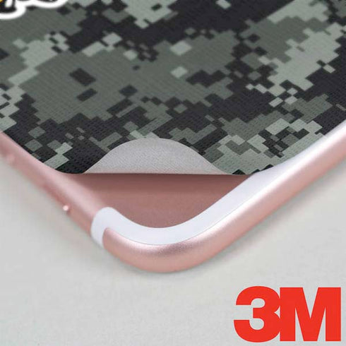 NHL Pittsburgh Penguins Camo iPhone 7 Skin