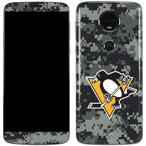 NHL Pittsburgh Penguins Camo Moto E5 Plus Skin