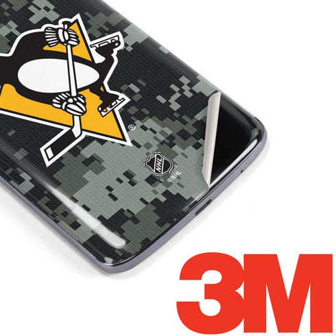 NHL Pittsburgh Penguins Camo Moto E5 Plus Skin