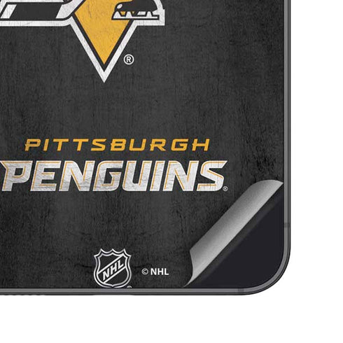 NHL Pittsburgh Penguins Distressed Galaxy S23 Skin
