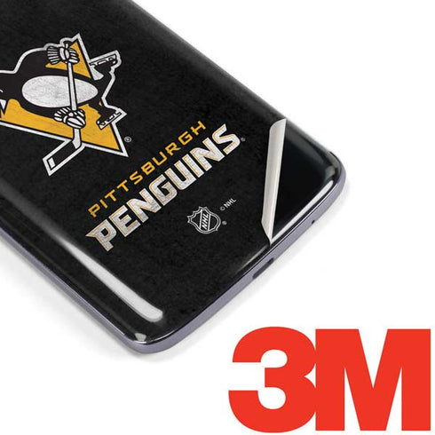 NHL Pittsburgh Penguins Distressed Moto E5 Plus Skin