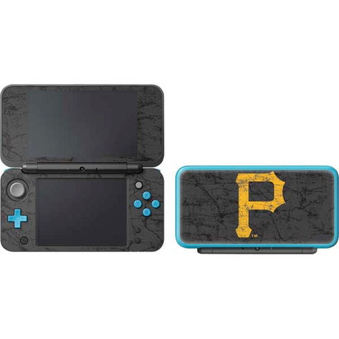 MLB Pittsburgh Pirates - Solid Distressed Nintendo 2DS XL (2017) Skin
