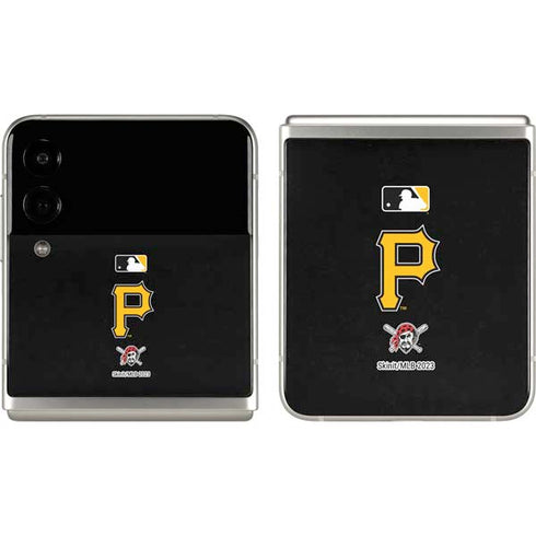 MLB Pittsburgh Pirates - Solid Distressed Galaxy Z Flip3 5G Skin