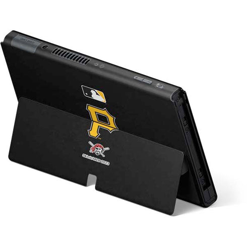 MLB Pittsburgh Pirates - Solid Distressed Nintendo Switch OLED (2021) Skin