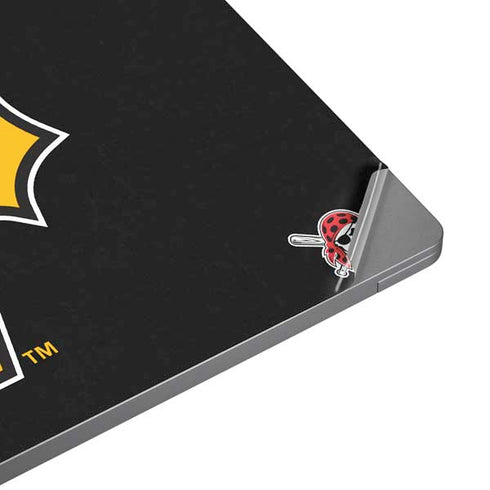 MLB Pittsburgh Pirates - Solid Distressed Surface Laptop 4 15in Skin