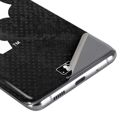 MLB Pittsburgh Pirates Dark Wash Galaxy S20 Plus Skin