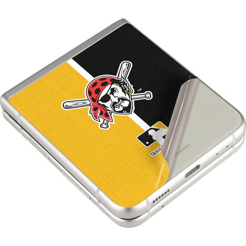 MLB Pittsburgh Pirates Split Galaxy Z Flip4 5G Skin