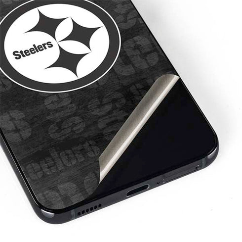 NFL Pittsburgh Steelers Black & White Galaxy S22 Skin