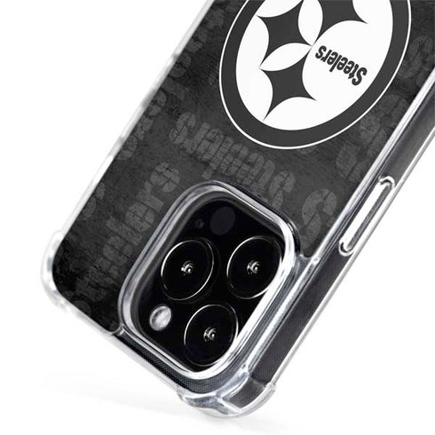 NFL Pittsburgh Steelers Black & White iPhone 15 Pro Max MagSafe Case