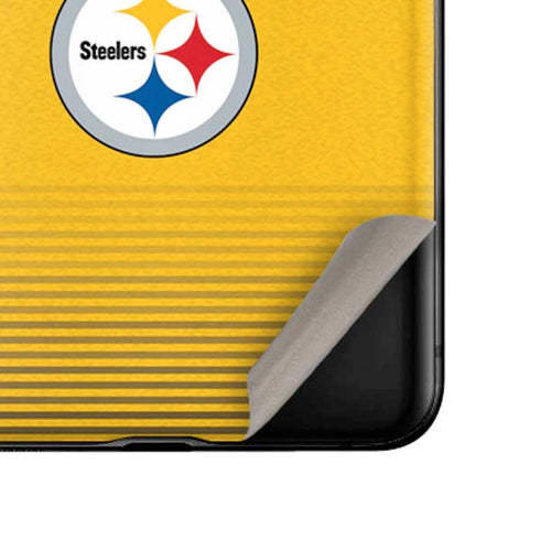NFL Pittsburgh Steelers Breakaway Galaxy Z Flip Skin