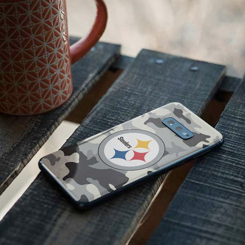 NFL Pittsburgh Steelers Camo Galaxy S10e Skin