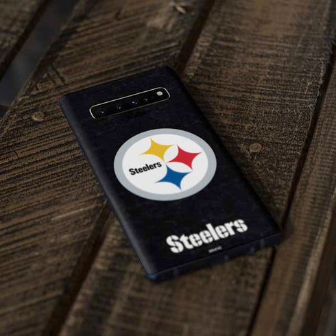 NFL Pittsburgh Steelers Distressed Galaxy S10 Plus Skin