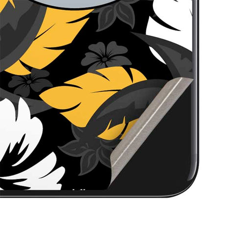 NFL Pittsburgh Steelers Tropical Print iPhone SE (2nd & 3rd Gen) Skin
