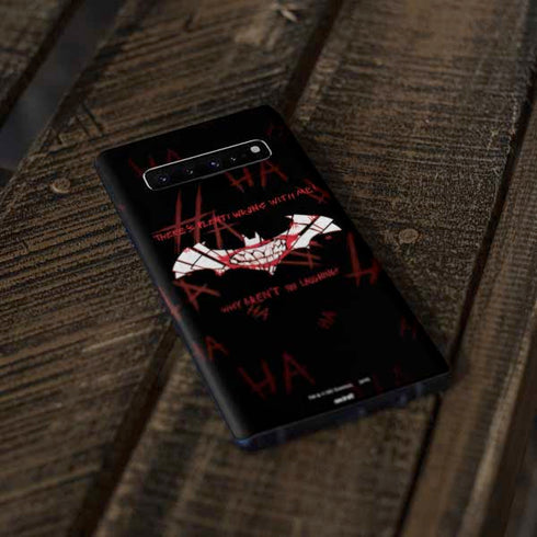 DC Comics The Joker Plenty Wrong With Me Galaxy S10 Skin