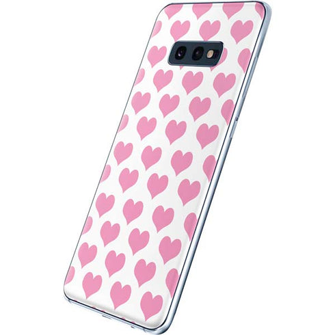 Plush Pink Hearts Galaxy S10e Skin