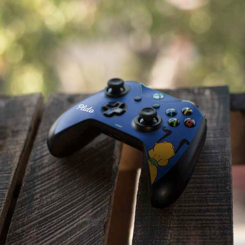 Disney Friends Pluto Backwards Xbox One X Controller Skin